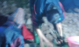 骸骨人 在线观看,惊悚悬疑，探寻生死之谜