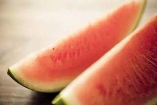 夏日吃瓜作文,瓜果飘香——夏日吃瓜作文概述